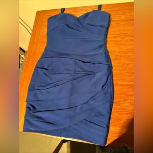 Dress By BCBGMaxazria Size 8 Strapless Sheath Rushed Bidycon Mini Boned Lined
